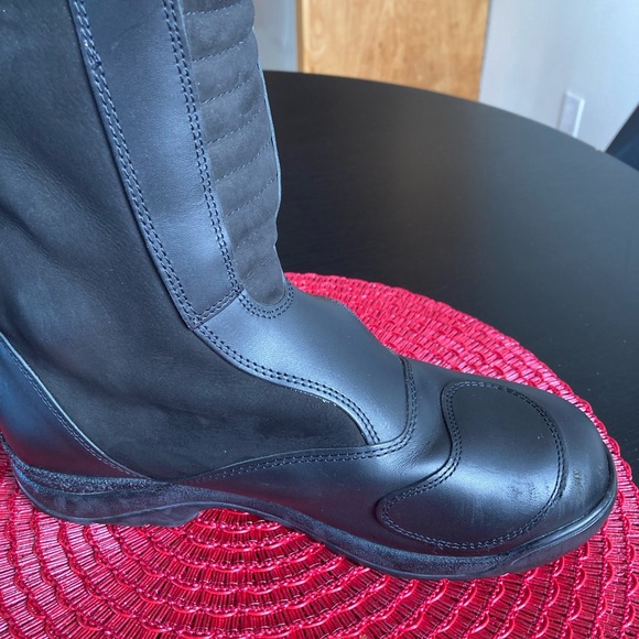 Triumph Motorcycle Boots - Picture 6 of 8